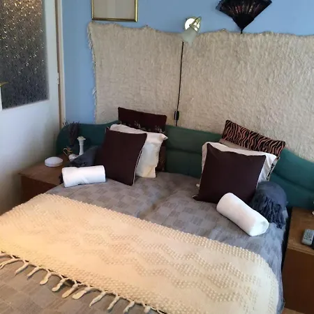 アパート Fonix Apartman *